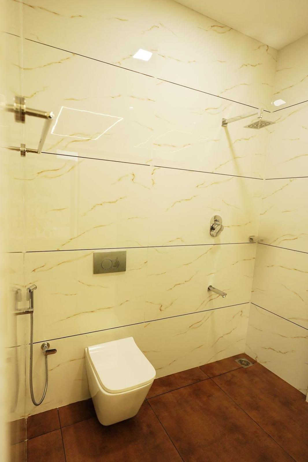 Krishnakripa Premium Residency Hotel Kochi Buitenkant foto